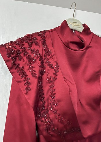 Bordo İşlemeli Uzun Kollu Abiye Elbise - Görsel 6