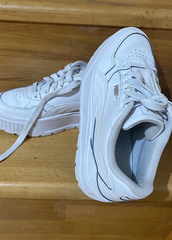 Puma Beyaz Platform Topuklu Kadın Spor Ayakkabı
