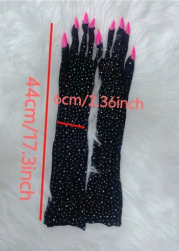 Dantel Detaylı Siyah Parlak Pul ve Tırnaklı Gotik Eldiven - Görsel 4