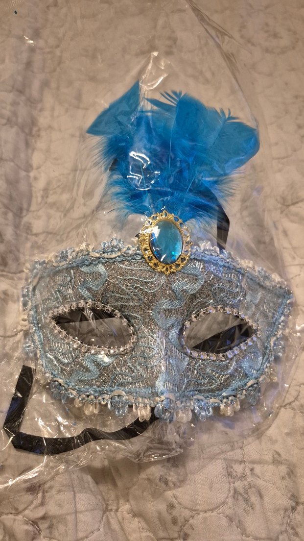 Mavi Tüylü Taş Süslemeli Parti Maskesi - Görsel 3