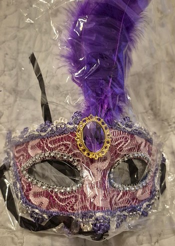 Mor Tüylü Taş Süslemeli Parti Maskesi - Görsel 3