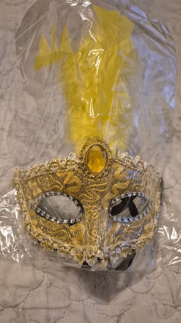Sarı Tüylü Taş Süslemeli Parti Maskesi - Görsel 3