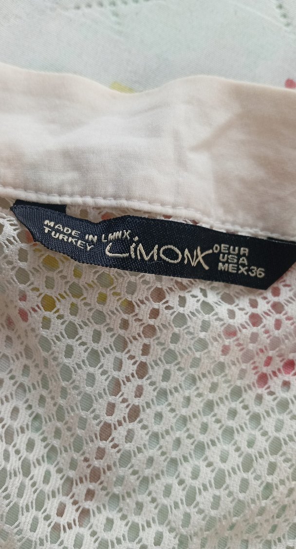 Düğmeli Beyaz Kısa Kollu Kadın Gömlek - Görsel 3