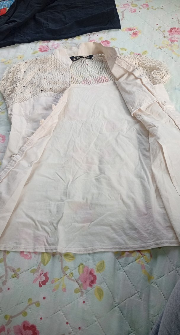 Düğmeli Beyaz Kısa Kollu Kadın Gömlek - Görsel 2