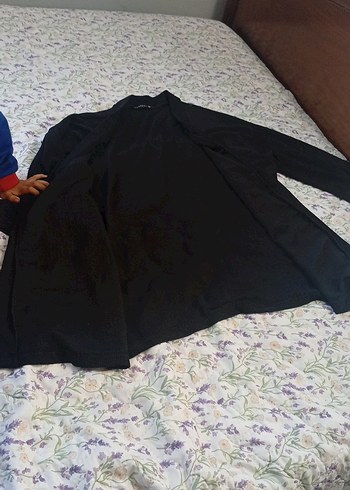 Siyah V Yakalı Salaş Hırka - Görsel 3