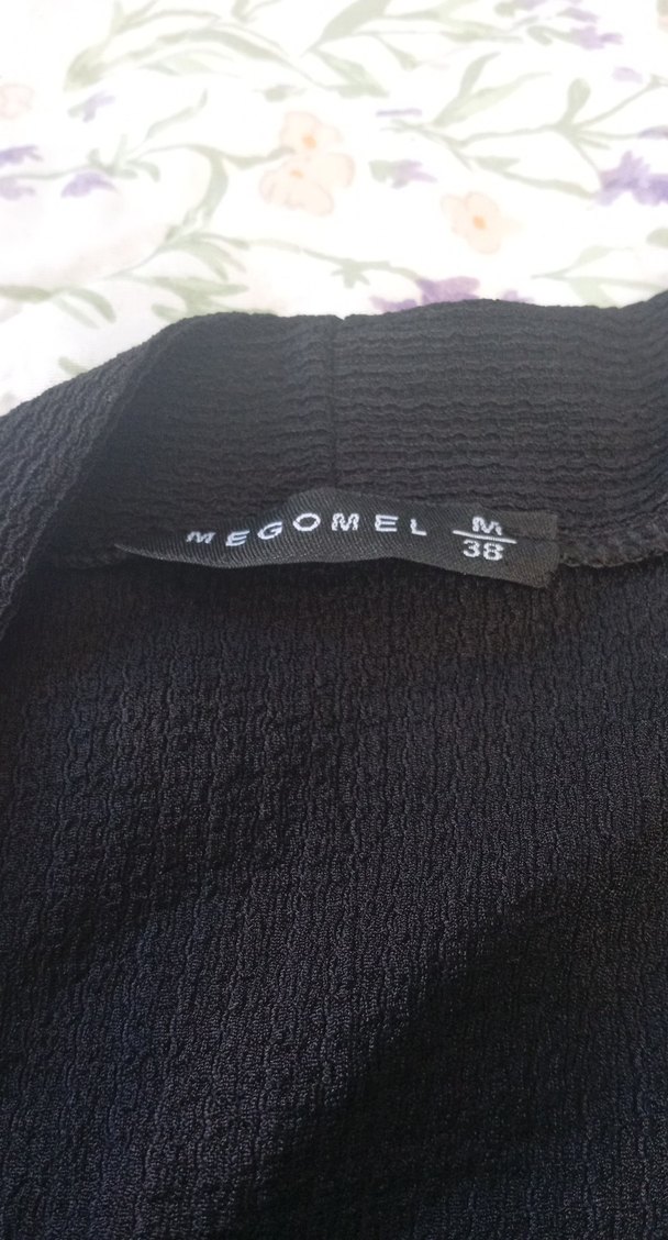 Siyah V Yakalı Salaş Hırka - Görsel 4