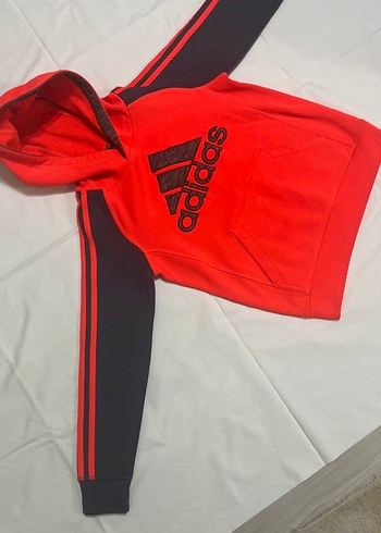 Erkek Çocuk Kırmızı Adidas Kapüşonlu Sweatshirt - Görsel 3