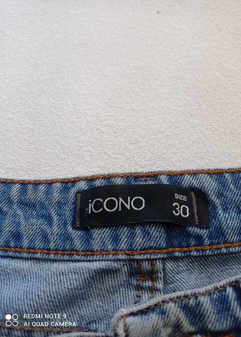 Diğer icono mavi pantolon