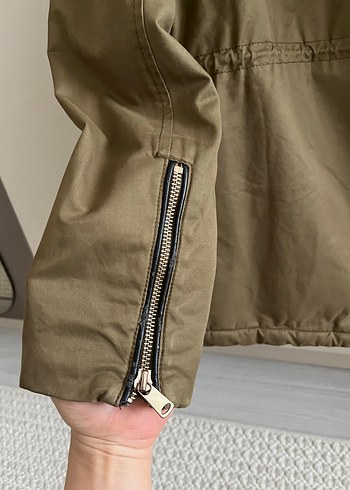 Kürk Detaylı Haki Kadın Mont - Görsel 7