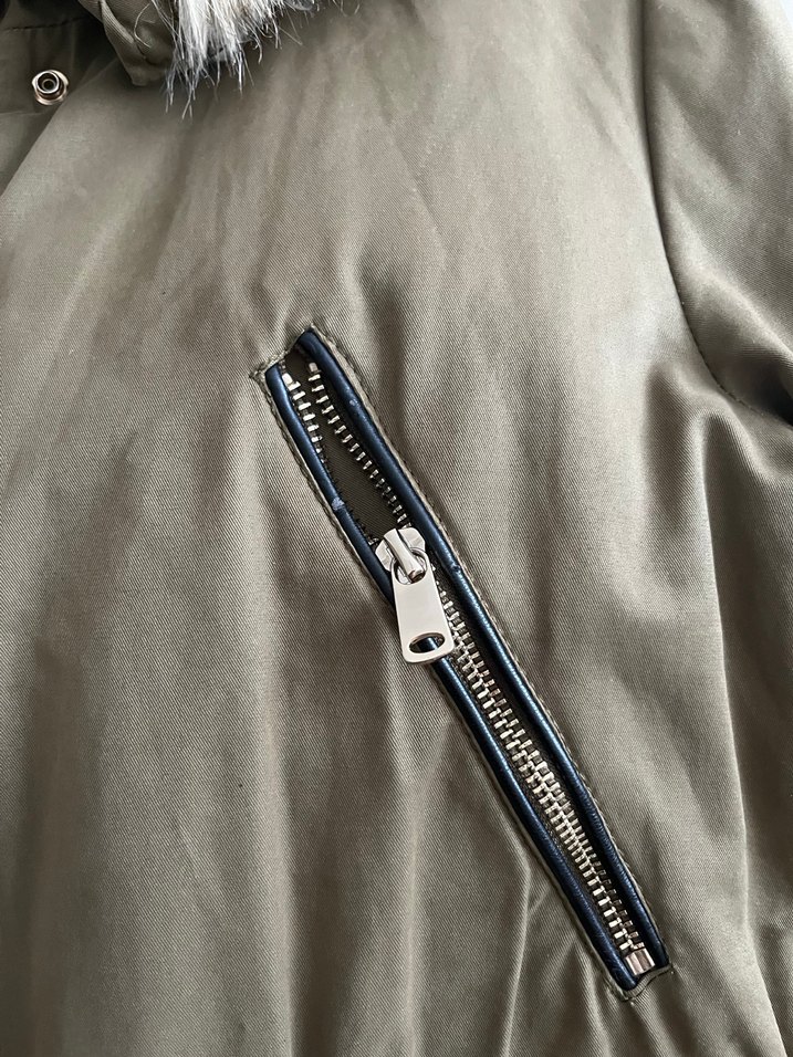 Kürk Detaylı Haki Kadın Mont - Görsel 3