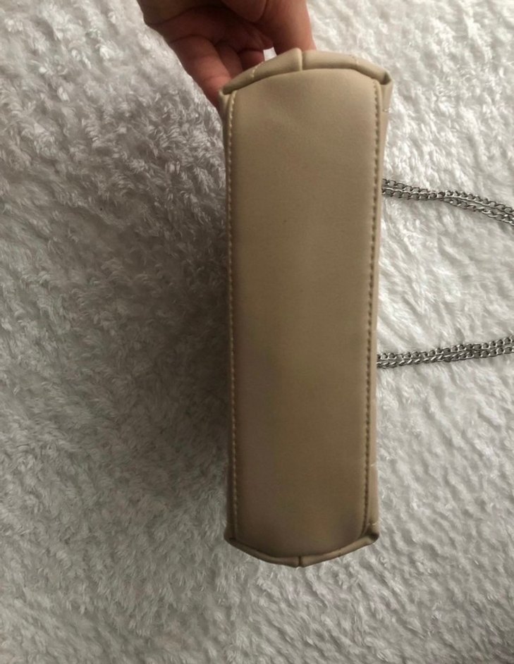 Bej Deri Kadın Çanta Zincir Askılı - Görsel 3