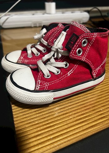 Kız Çocuk Kırmızı Bağcıklı Spor Ayakkabı - Görsel 3