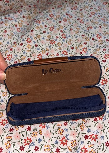 Lee Cooper Gözlük Kutusu - Görsel 2