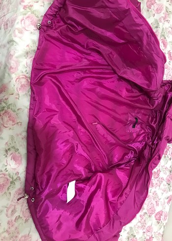 Pembe Kapüşonlu Kadın Kışlık Mont - Görsel 4