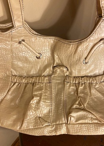 parlak deri kırık beyaz vintage canta - Görsel 2