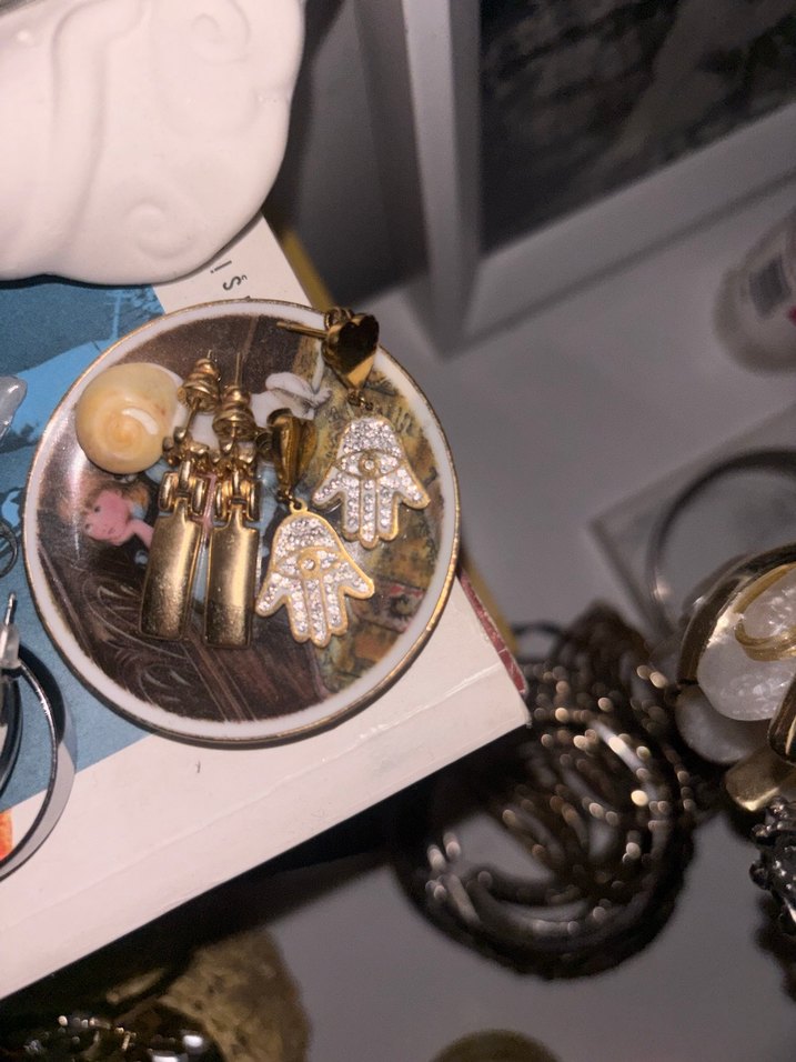 fatma ana eli parlak küpe - Görsel 5