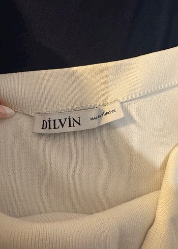 Beyaz Düz Sokak Stili Havlu - Görsel 2