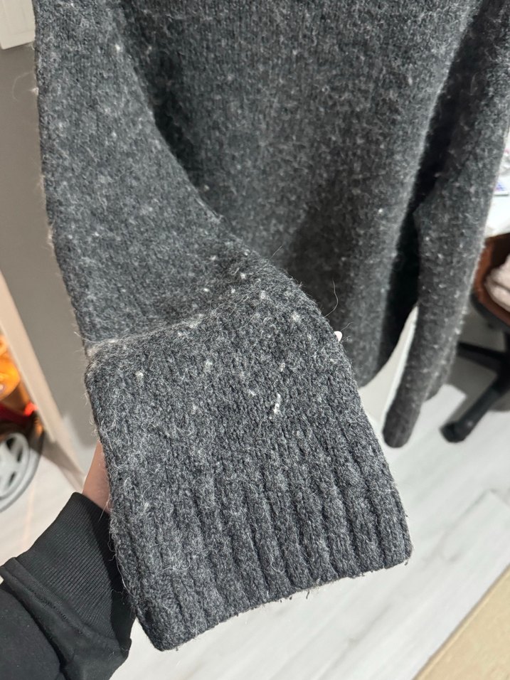 Gri Yünlü Boğazlı Kadın Kazak - Görsel 2