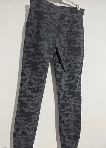 New Balance Gri Kamuflaj Desenli Kadın Spor Pantolon