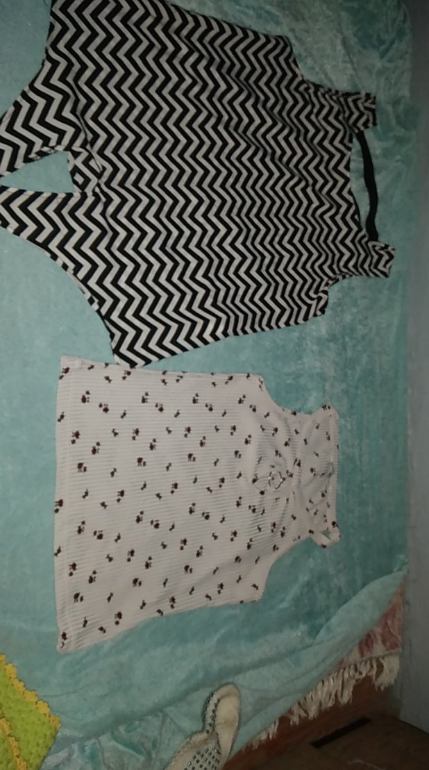 Kadın göğüs dekolteli Bluz  ikisi 100 s m beden - Görsel 2