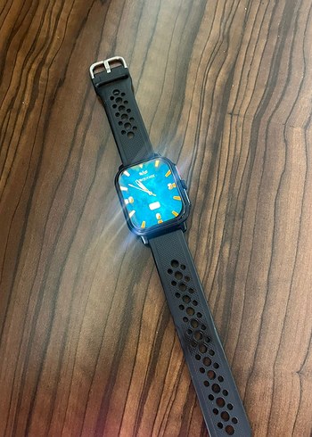 Mavi Ekranlı Koyu Mavi Akıllı Saat - Görsel 3