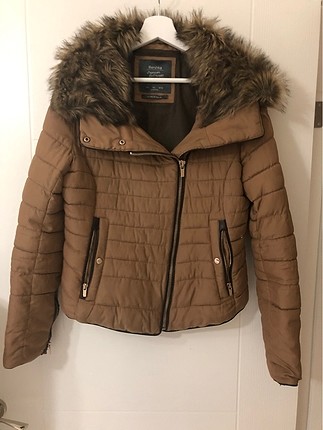 Bershka Kısa Mont