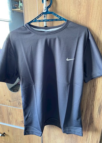 m Beden Siyah Erkek Spor Tişörtü, Rahat Kesim