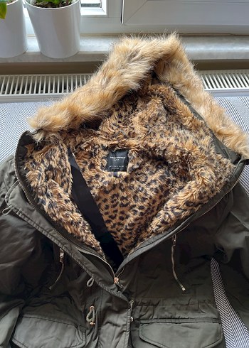 Zara marka kadın kaban - Görsel 2