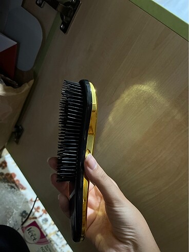 Beden Tangle saç tarağı
