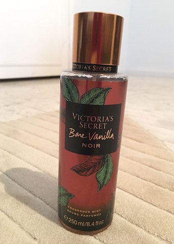Victoria's Secret Bare Vanilla Noir Kadın Vücut Spreyi - Görsel 2
