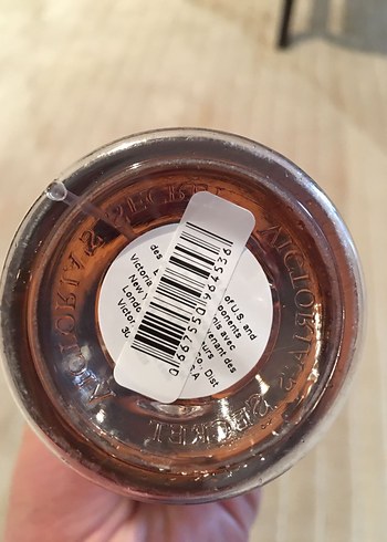 Victoria's Secret Bare Vanilla Noir Kadın Vücut Spreyi - Görsel 7