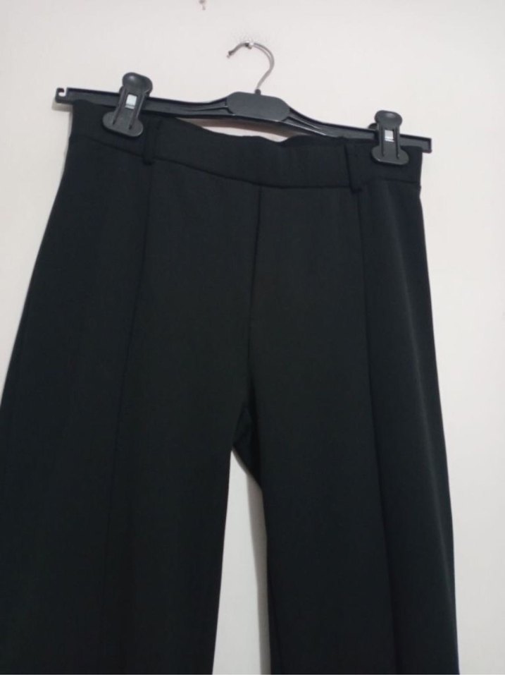 Paçası yırtmaçlı pantolon - Görsel 4