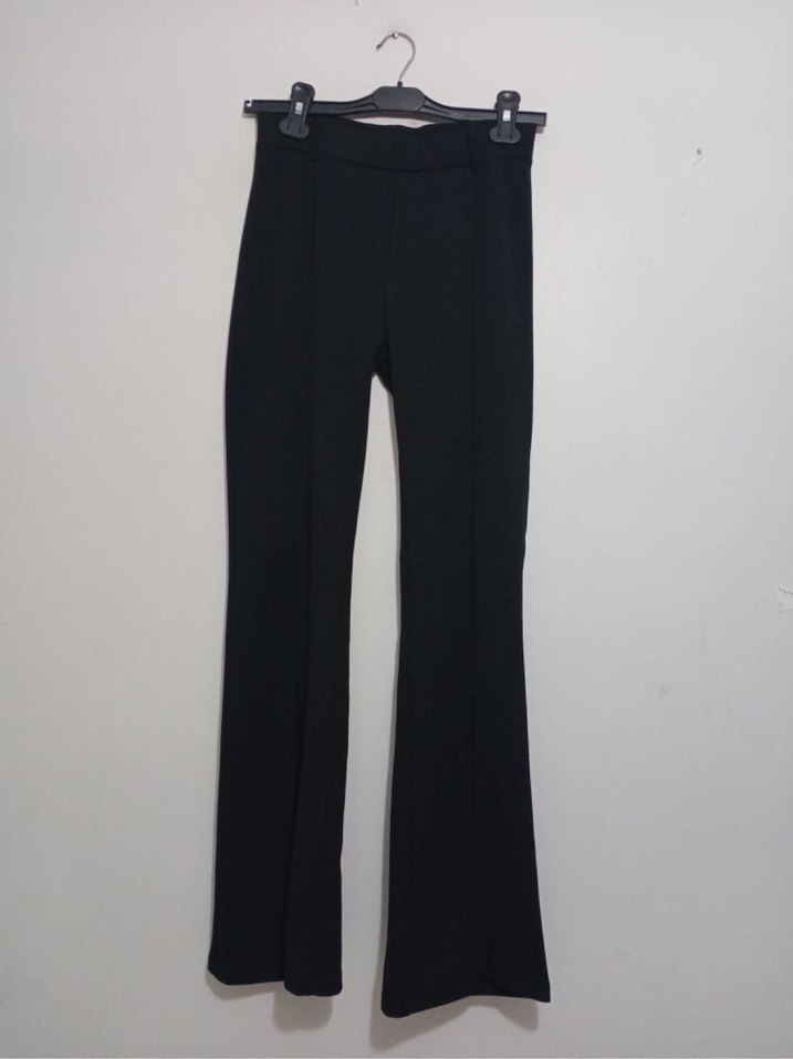 Paçası yırtmaçlı pantolon - Görsel 3