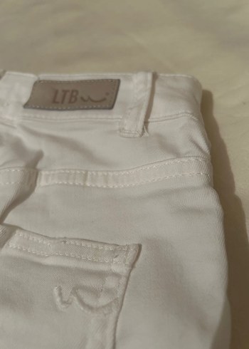 LTB Kadın Beyaz Pamuklu Mini Kot Şort