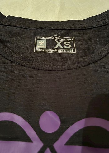 xs Beden siyah Renk Mor Baskılı Hummel Kadın Tişört