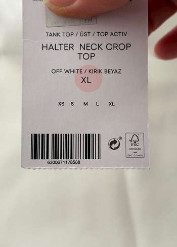 l Beden Penti halter crop