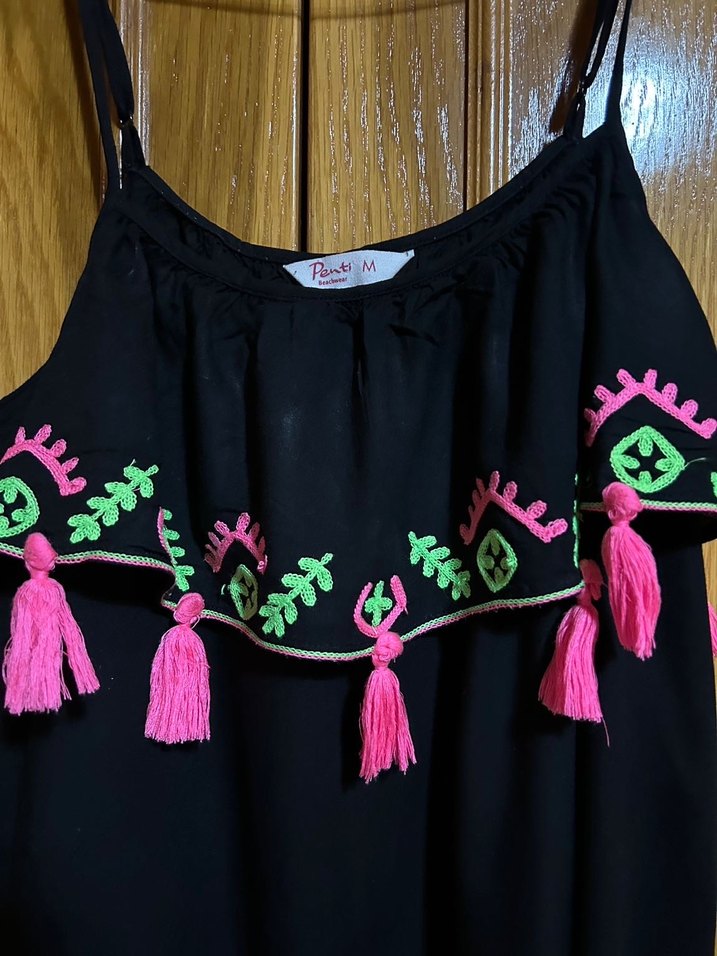 Nakışlı Püsküllü Siyah Plaj Elbisesi - Görsel 2