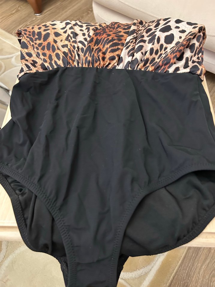 Leopar Desenli Drapeli Kadın Mayo - Görsel 2