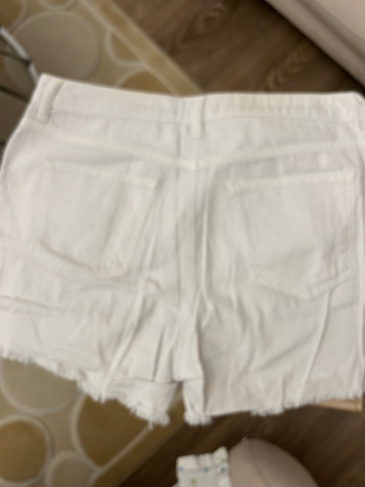 Beyaz Kadın Keten Mini Şort - Görsel 2