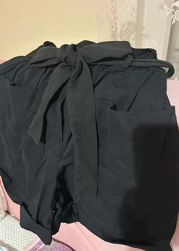 Kemerli Siyah Midi Keten Şort - Görsel 5