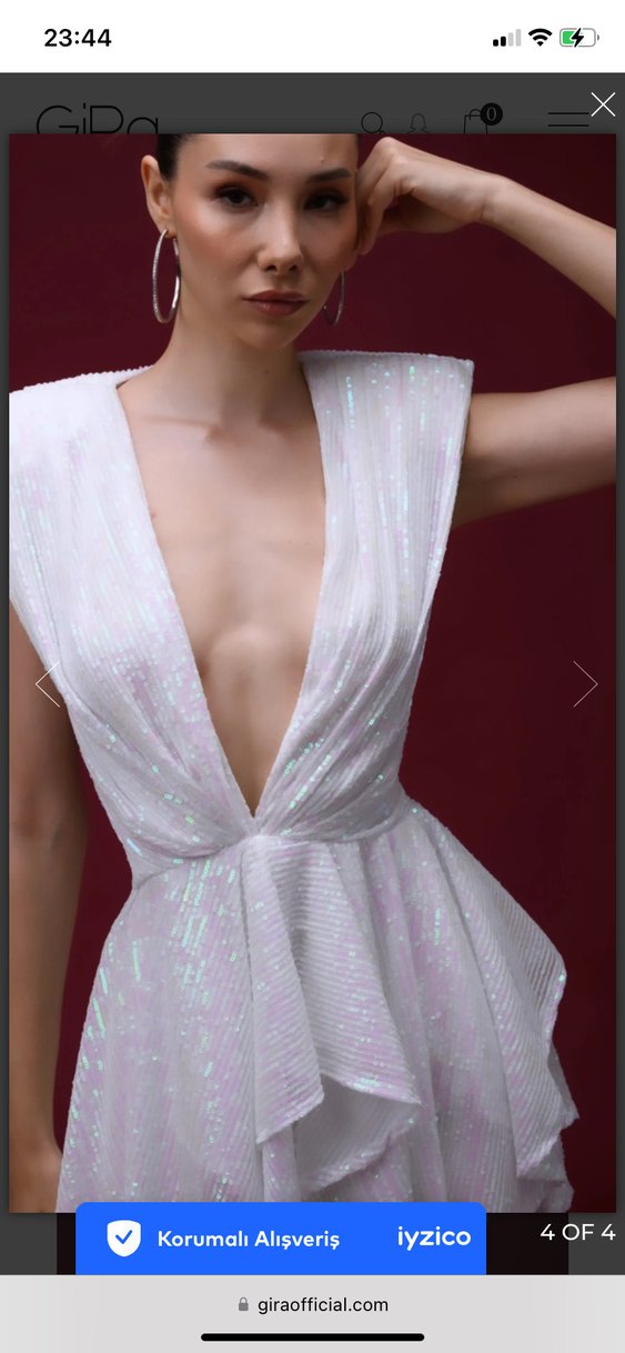 Beyaz payetli elbise - Görsel 3