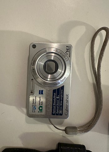Gri Sony Cyber-shot Dijital Kamera