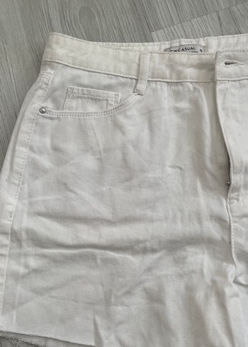 LC Waikiki Beyaz Mini Kadın Kot Şort