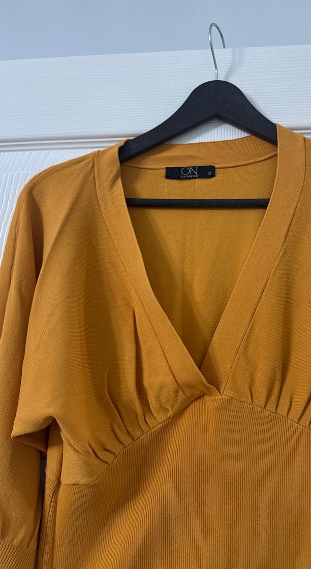 Sarı Kadın Süet V Yaka Salaş Bluz - Görsel 2