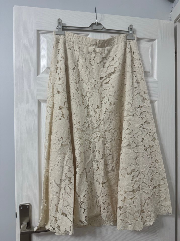 Dantel Detaylı Bej Midi Keten Etek - Görsel 3