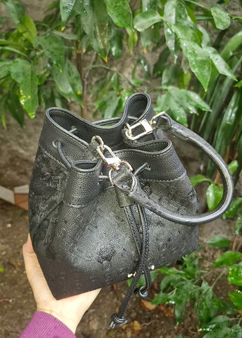 Yılan Desenli Siyah Deri Kadın Çanta - Görsel 2