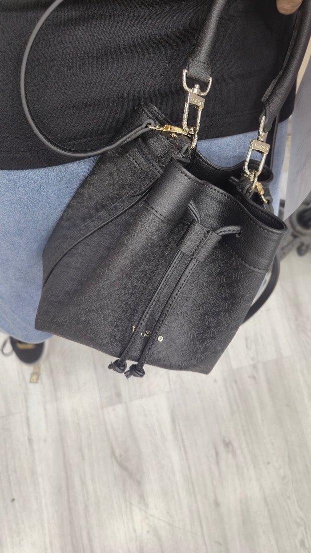 Siyah Deri Kadın Çanta, Tokalı, Minimalist - Görsel 4