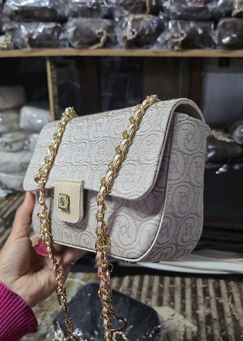 Zincir Detaylı Beyaz Yılan Derisi Desenli Kadın Çanta - Görsel 2