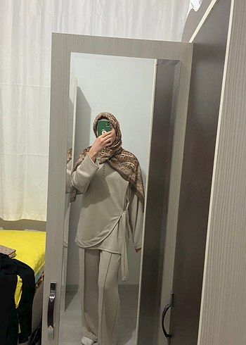 Gri Uzun Kollu Şeffaf Kadın Takım - Görsel 2