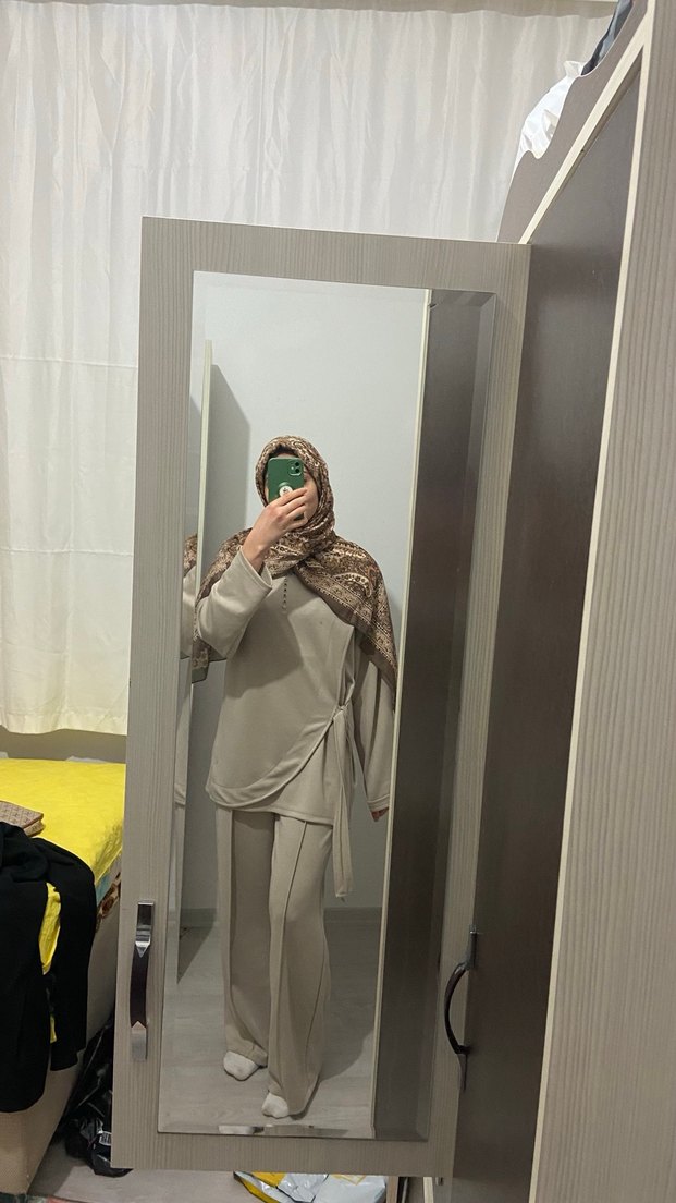 Gri Uzun Kollu Şeffaf Kadın Takım - Görsel 2